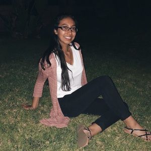 Meet your Posher, Isabel